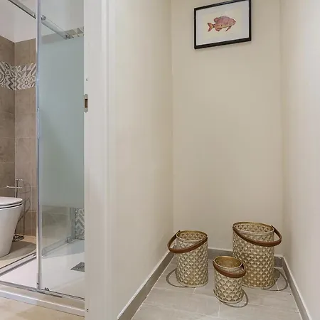 Carignano Design By Wonderful Italy *