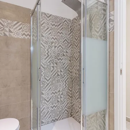 Apartment Carignano Design By Wonderful Italy
