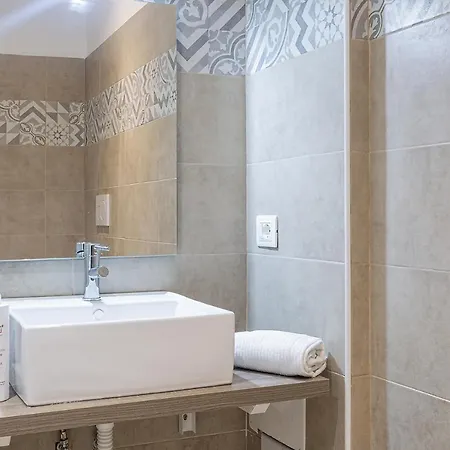 Carignano Design By Wonderful Italy * Gênes