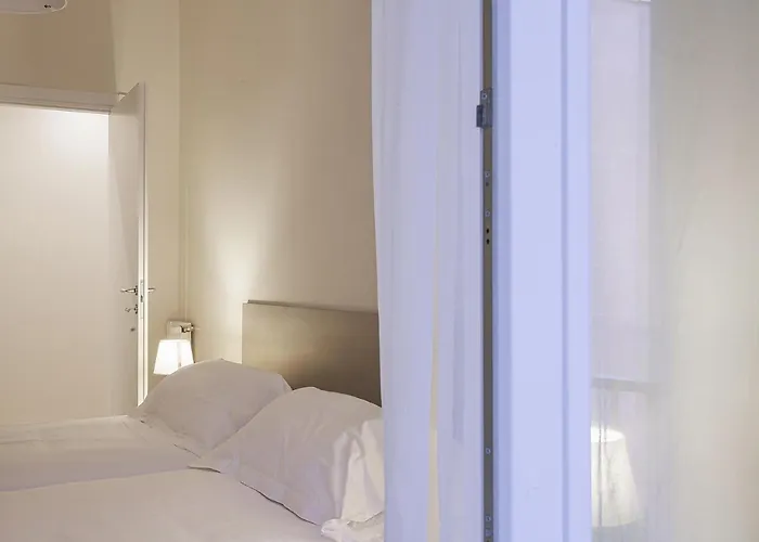 Carignano Design By Wonderful Italy * Cenova